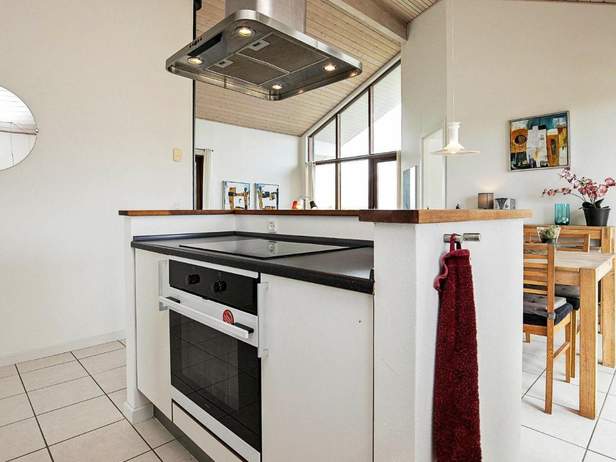 8 Person Holiday Home In Ulfborg Thorsminde Eksteriør bilde