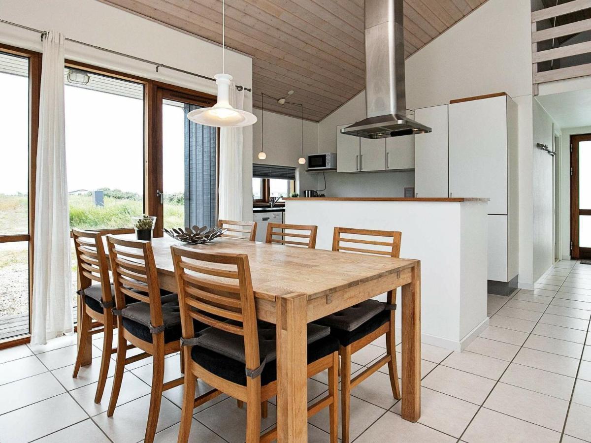 8 Person Holiday Home In Ulfborg Thorsminde Eksteriør bilde